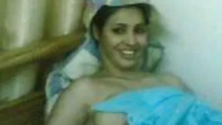 Escortgirl Studentin câu chuyện jav cot truyen