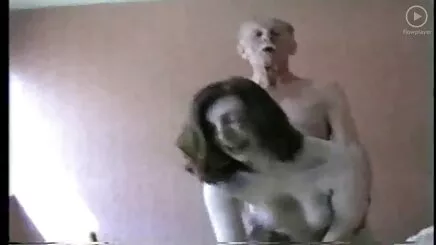 Prettykoolkiarra sô cô gợi cảm áo dài jav