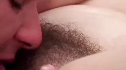 Cô bé Katrina Ngọc phim sex bán thân bích bằng một đen